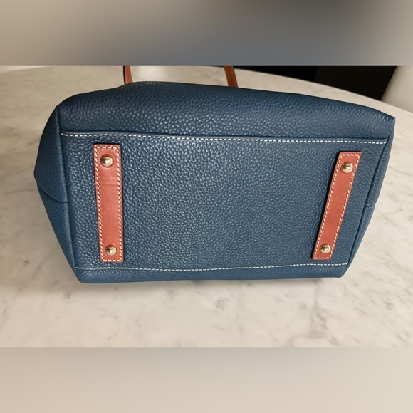 Dooney & Bourke Blue Pebble Leather Tote NWT - Picture 5 of 10